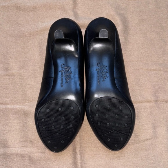 J.Renee Black Women's Pumps - Picture 3 of 6